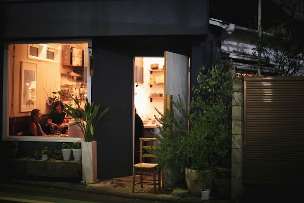 Locale 1