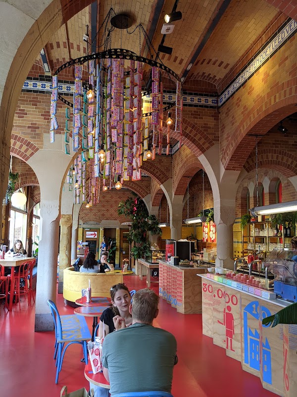 Tony's Chocolonely Superstore 4