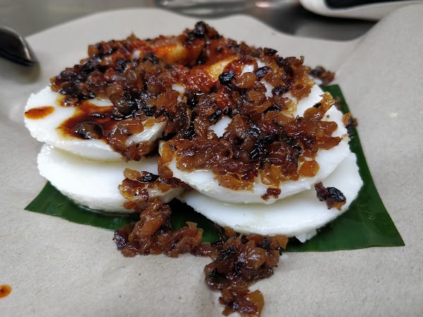 Ngee Heng Chwee Kueh Mobile Stall 義興水粿. Motorbike number JAM1315.
