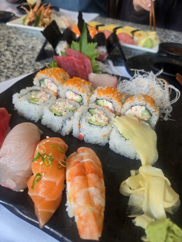 Sushi Den 3