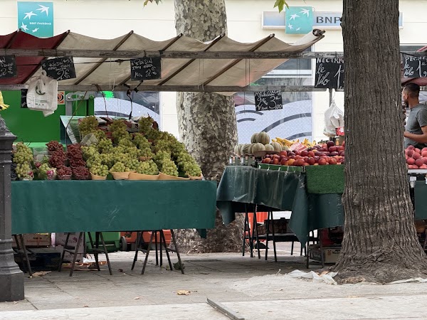 Marché alimentaire Bastille 1