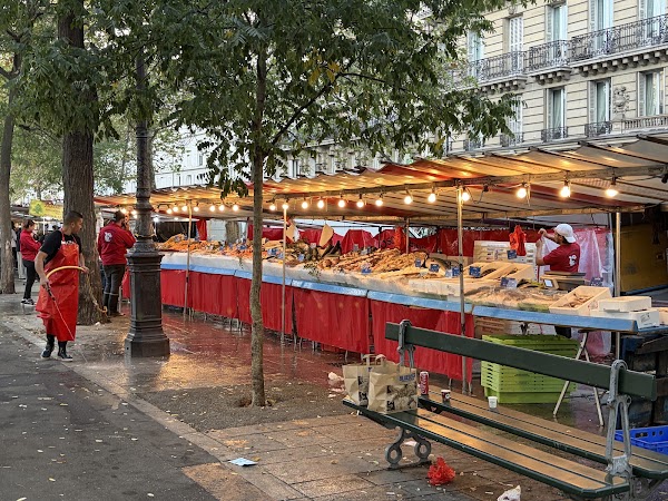 Marché alimentaire Bastille 5