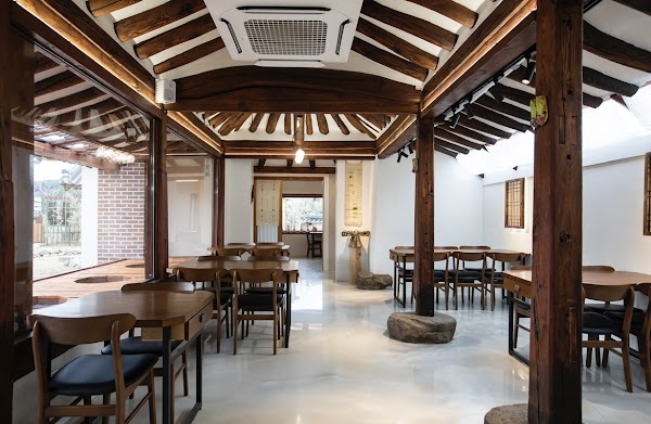 A 300 years restaurant of Gyochon 1