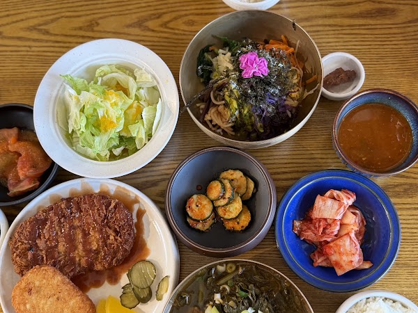 A 300 years restaurant of Gyochon 3