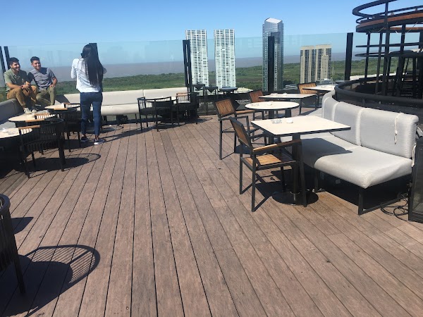 Trade Sky Bar