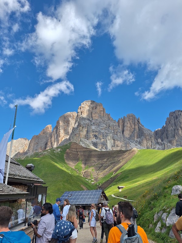Funivia Campitello - Col Rodella 1