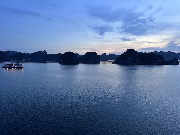 Grand Pioneers Halong Bay Cruise 2