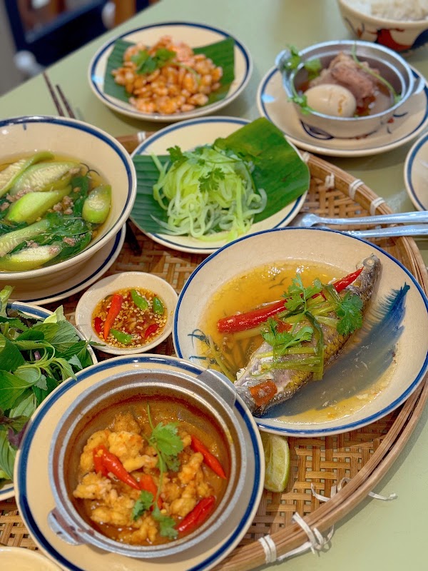 Cơm nhà Quân 4
