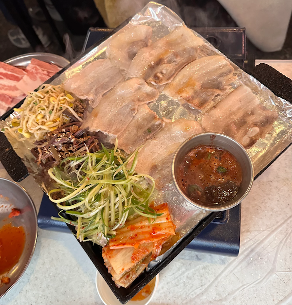 Yeongdong Gyojip Cheongdam Branch Korean BBQ 3