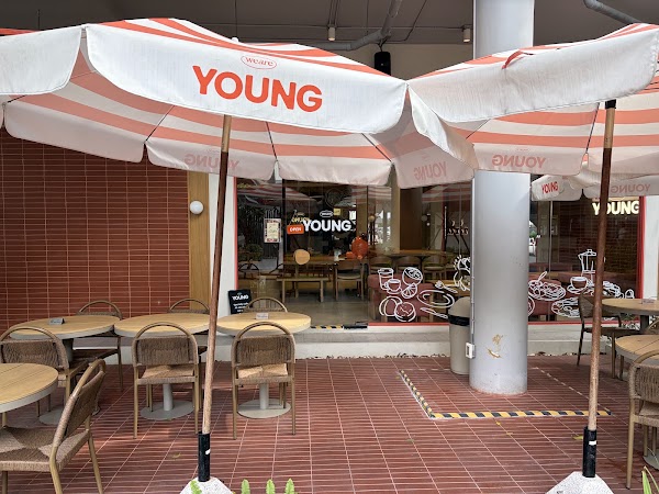 We Are Young - Cafe, Brunch & Art