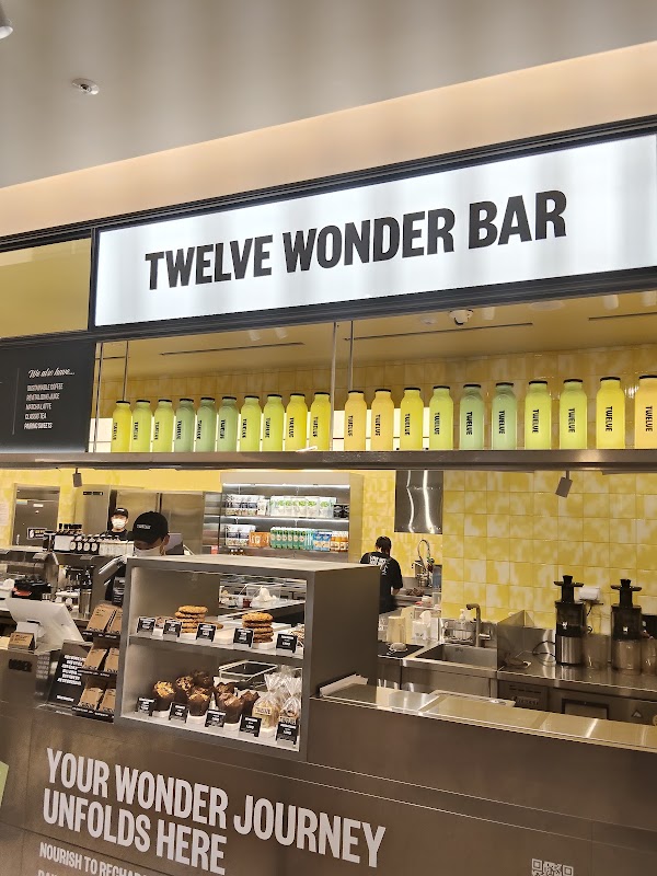 Twelve Cafe 3