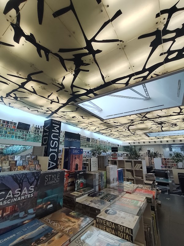 Bookstore Fondo de Cultura Economica 3