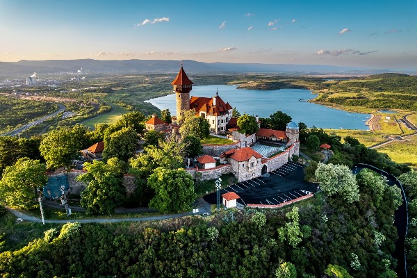 Hněvín 1