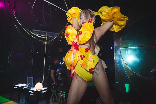 CRAZYLAND by CHEVAL