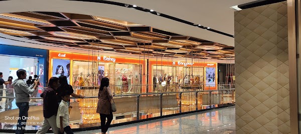 Phoenix Mall Of Asia 1