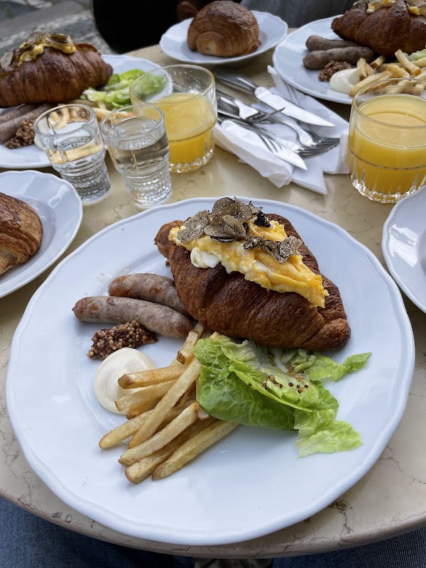 Café Savoy 3