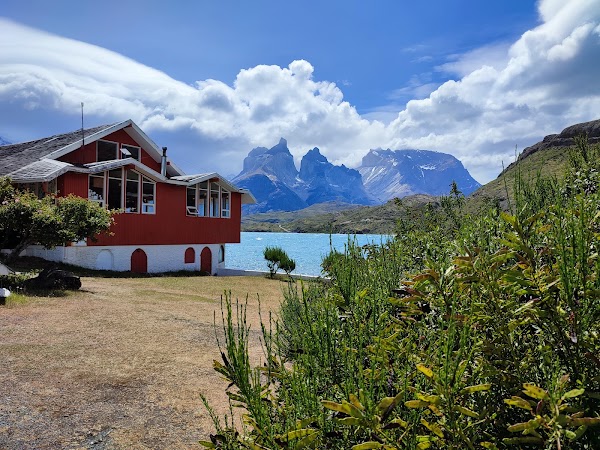 Hosteria Pehoe 2