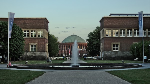 Ehrenhof
