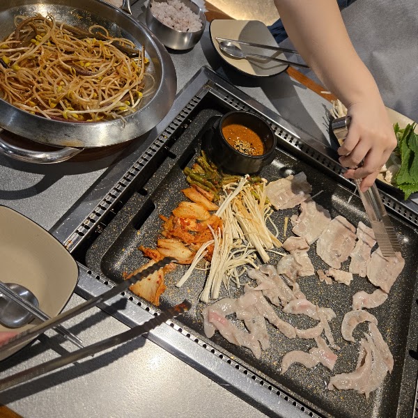 봉림대패 홍대점 | Hongdae Korean BBQ Restaurant | 焼肉店 | 弘大美食 3
