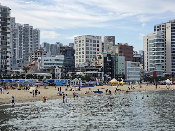 Gwangalli Ocean Leports Center