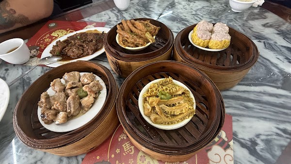 Lung Wah Tea House 4