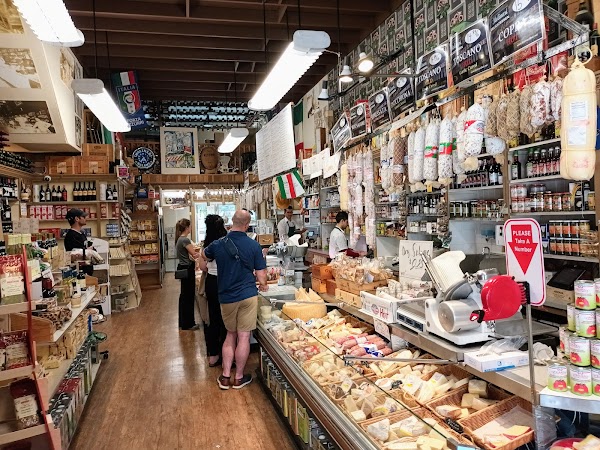 Molinari Delicatessen 5