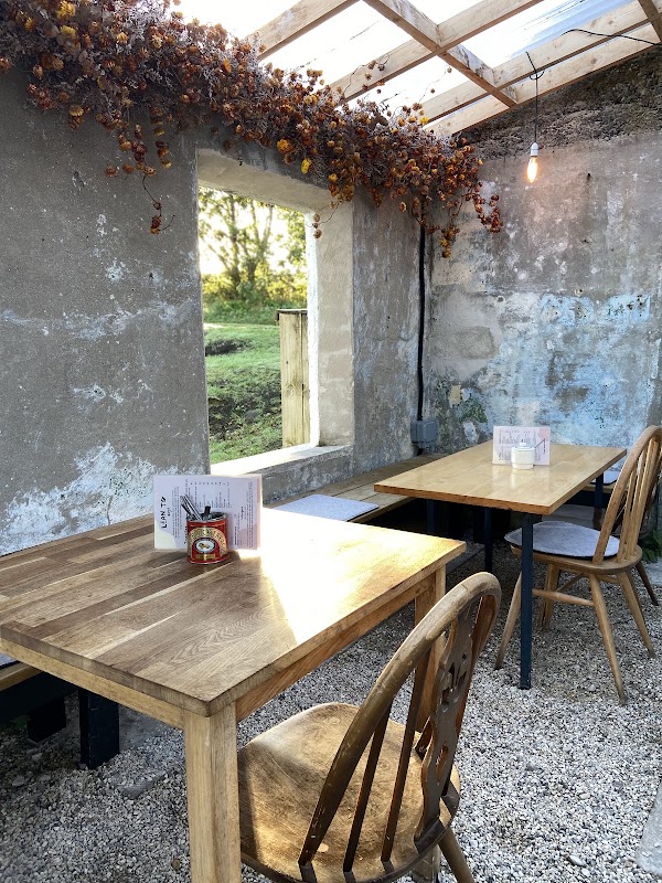 Lean To Coffee - Skye Cafe