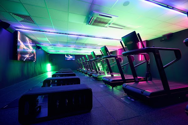 Clissold Leisure Centre