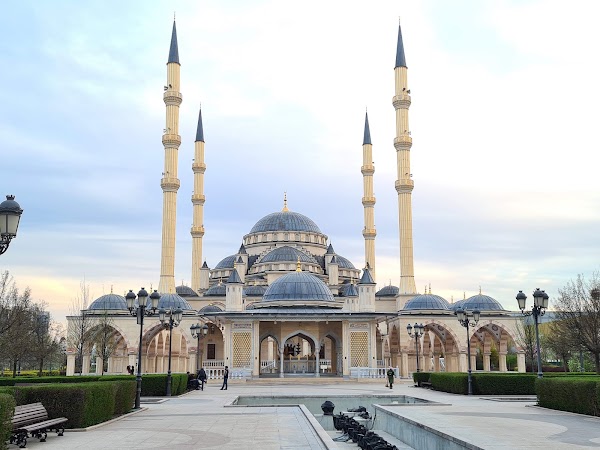 Akhmad Kadyrov Mosque 1
