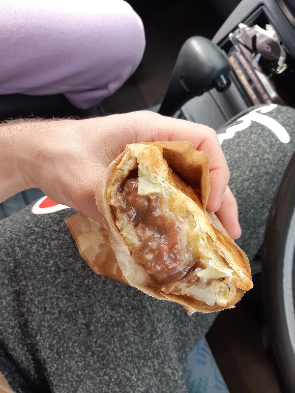 Huntly Golden Bakery & Cafe 3