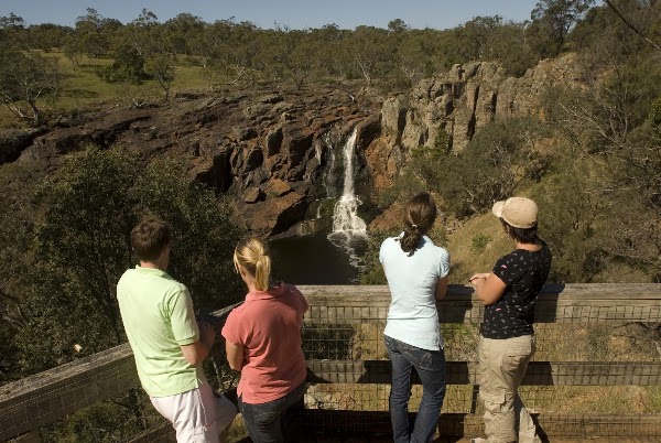 Nigretta Falls