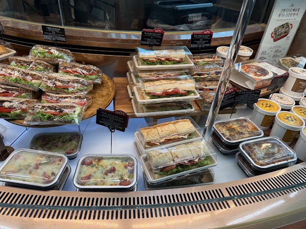 Paris Baguette - Incheon Airport Branch 5