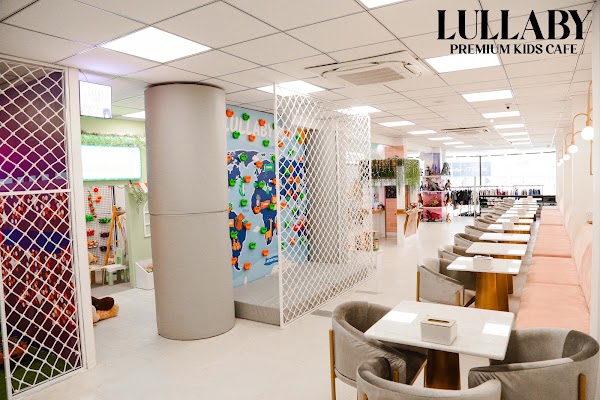 Lullaby - Premium Kids Café