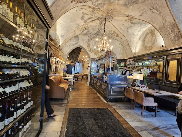 Szara Gęś w Kuchni Restaurant 2