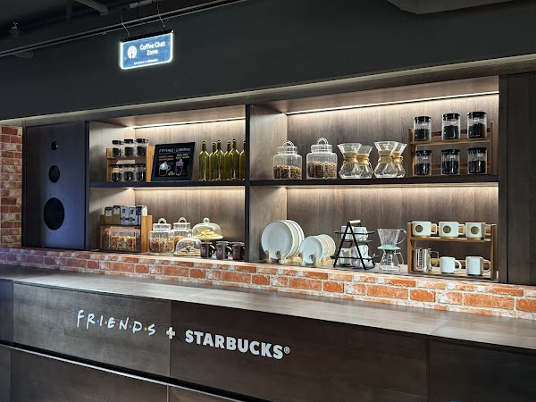 Starbucks Jangchung Lounge R 2