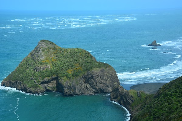 Whatipu Beach 1