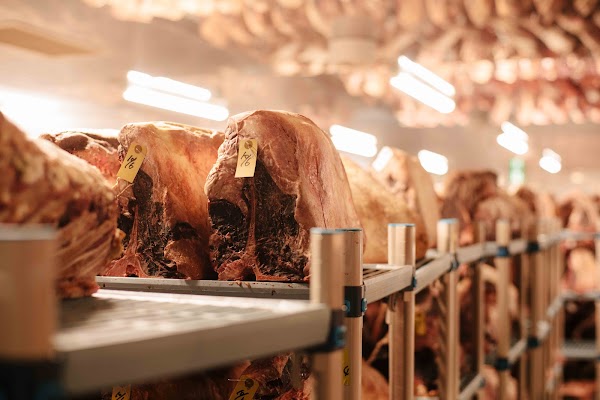 Peter Luger Steak House Tokyo