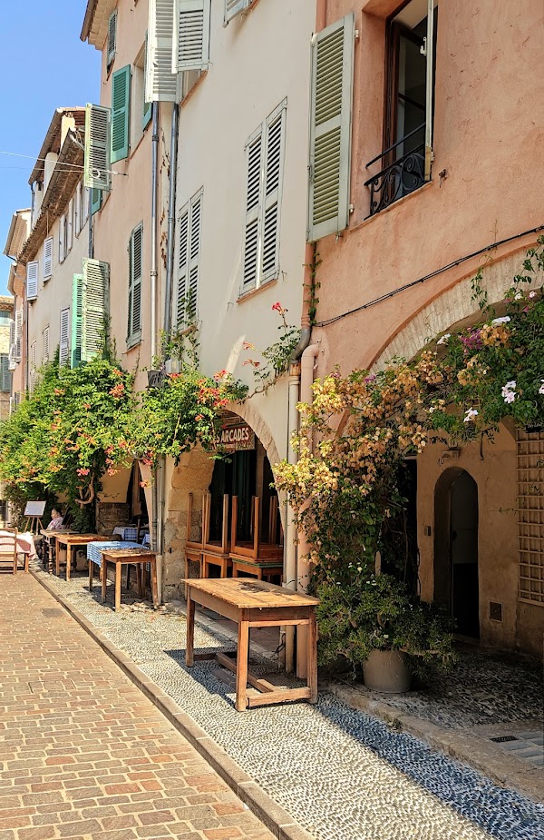 Biot