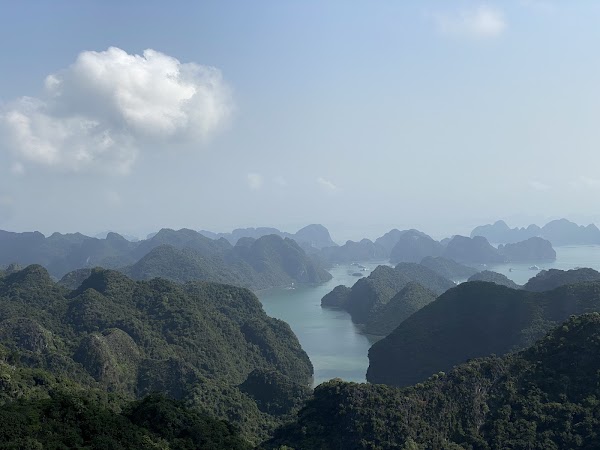 Việt Hải - Cát Bà 2