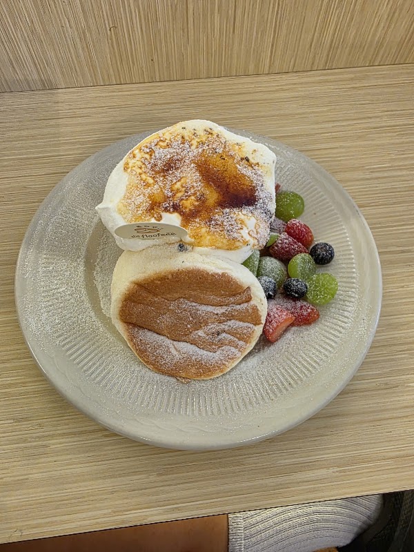 Fluff cafe 4