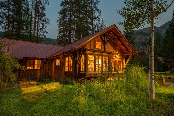 Sleeping Lady Mountain Resort & Spa