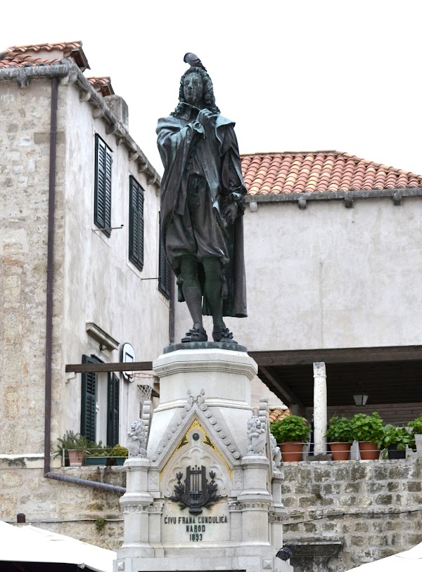 Monument of Ivan Gundulić 1