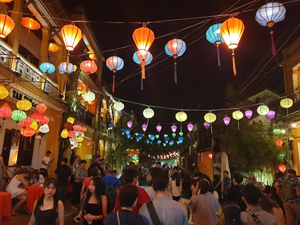 Hội An Night Market 5