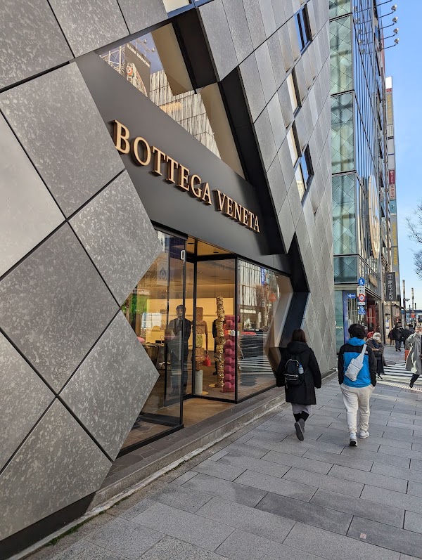 BOTTEGA VENETA Ginza Flagship Store