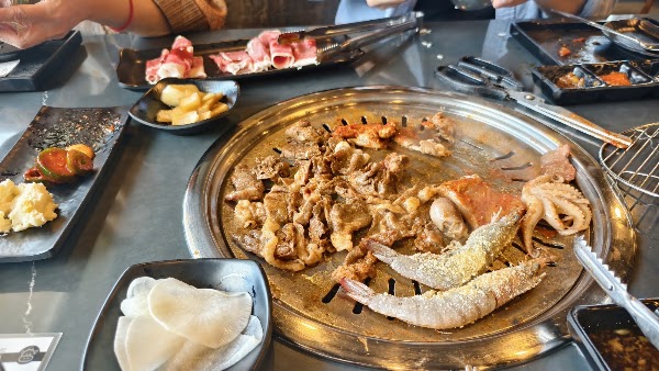Janggogi : Korean BBQ & Sushi 2