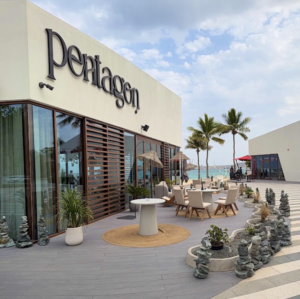 Pentagon Cafe - Khor Fakkan 3