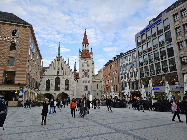 Marienplatz 4