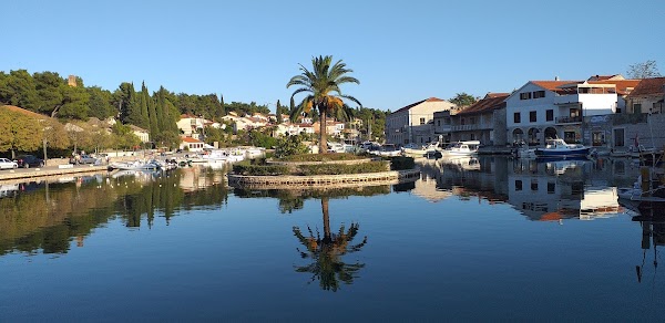 Hvar 2