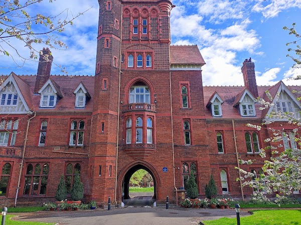 Girton College, University of Cambridge 5