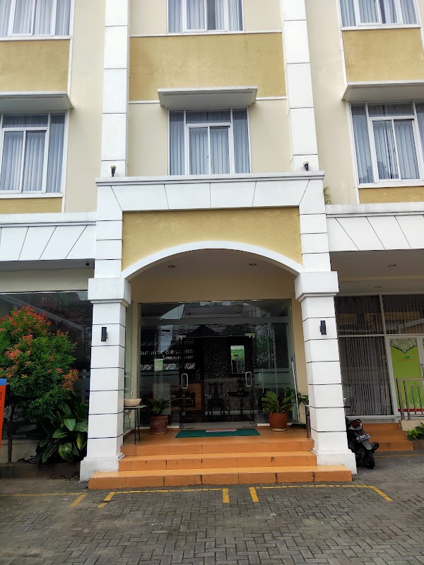 HOTEL SUMMER SEASON BOUTIQUE